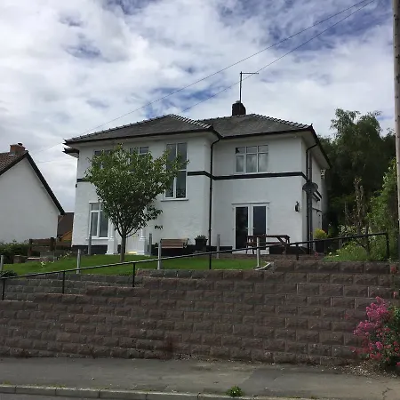 Bryn Derwen-3