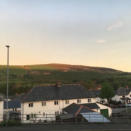 Bryn Derwen-2